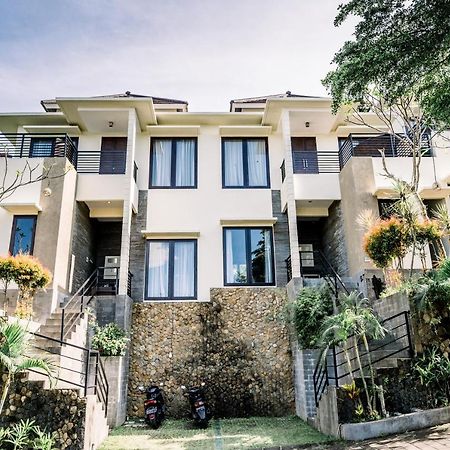 Abisha Villa Jimbaran Exterior photo