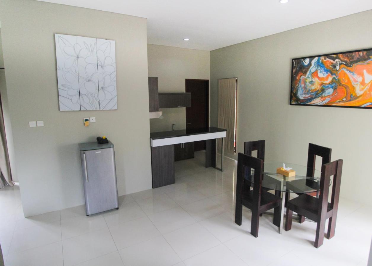 Abisha Villa Jimbaran Exterior photo