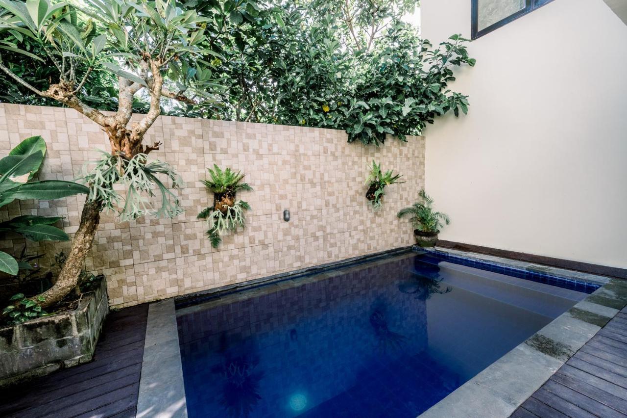 Abisha Villa Jimbaran Exterior photo
