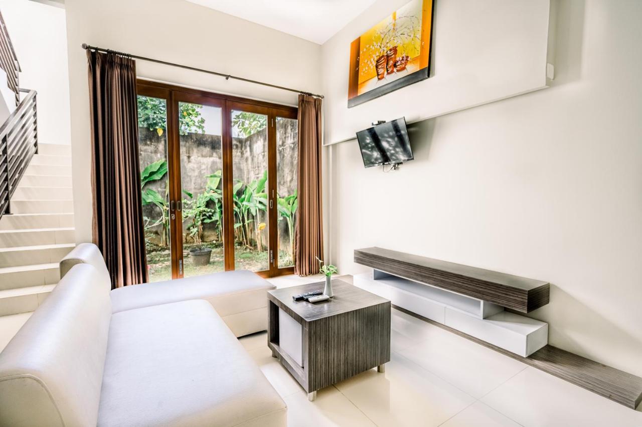 Abisha Villa Jimbaran Exterior photo